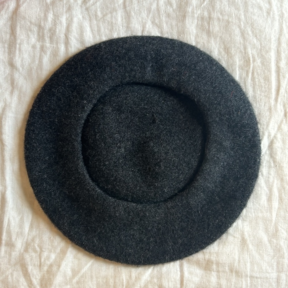 Wool Berets - Set of 3 - Picture 5 of 7